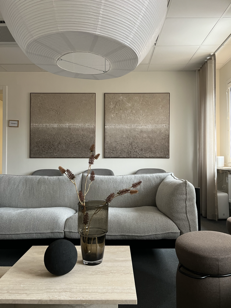 Inredning av kontor i Göteborg och Stockholm